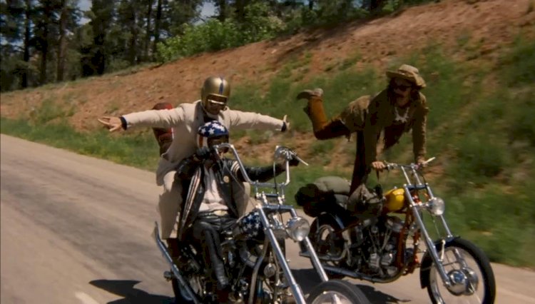 Dennis Hopper’ın “Easy Rider” (1969) Filmi Üzerine
