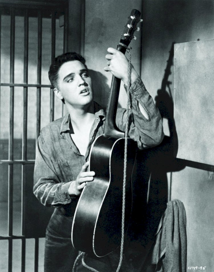 Richard Thorpe’nin “Jailhouse Rock” (1957) Filmi Üzerine