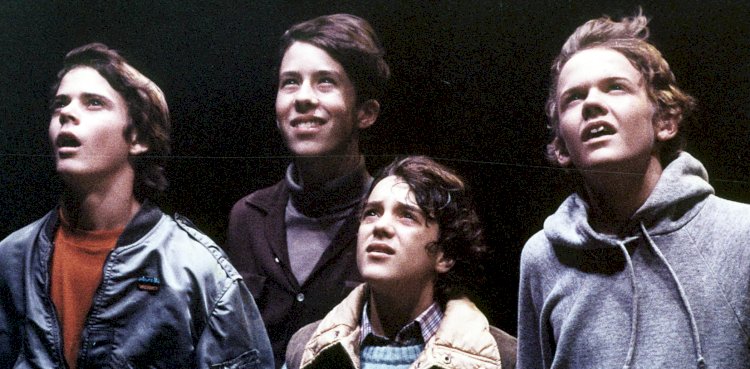 Steven Spielberg’in “E.T. Extra-Terrestrial” (1982) Filmi Üzerine